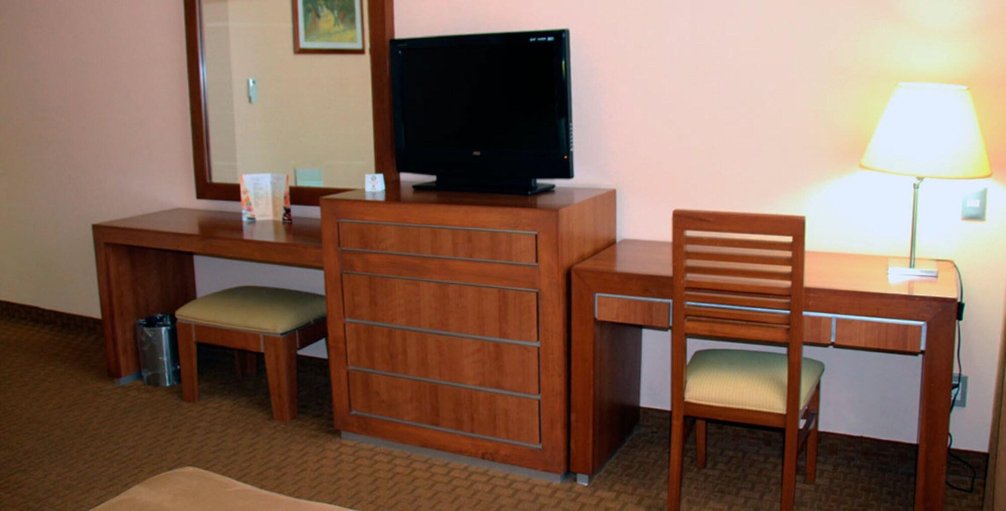 Hotel Soleil Business Class Celaya Extérieur photo